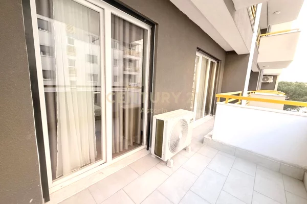 Appartamento in affitto a Tirana 1+1, Vuoto