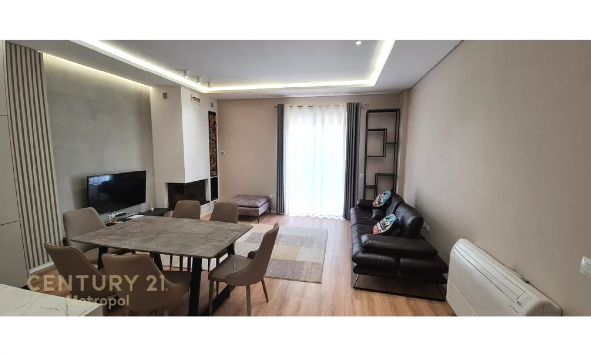 Shtepi me qera Apartament ne Tirane, 2+1, Mobilimi E mobiluar, Pagesa 1,200  Euro.