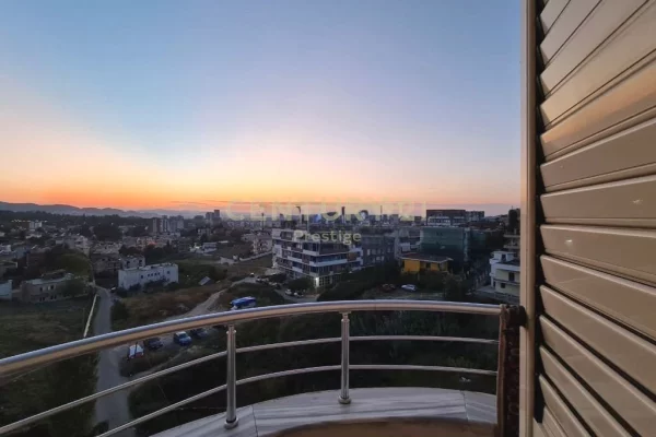 Shtepi me qera Apartament ne Tirane, 2+1, Mobilimi E mobiluar, Pagesa 550  Euro.