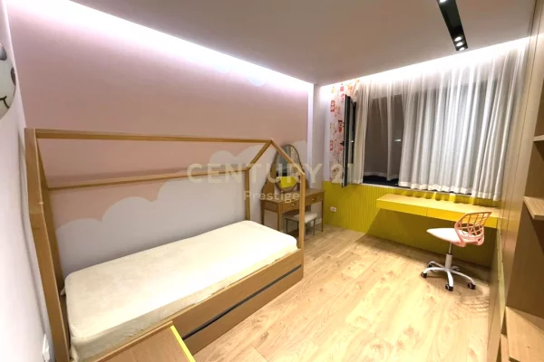 Apartment for rent in Tirana 2+1, Furnished