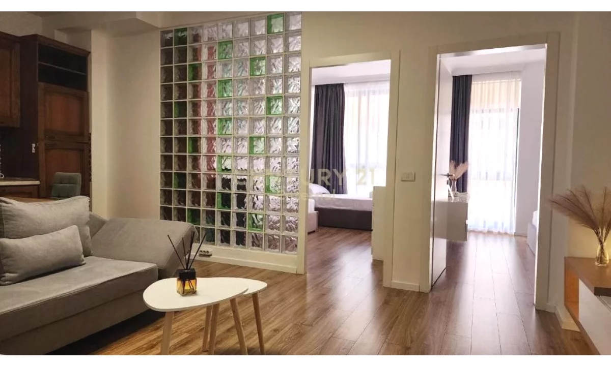 Shtepi me qera Apartament ne Tirane, 2+1, Mobilimi E mobiluar, Pagesa 750  Euro.