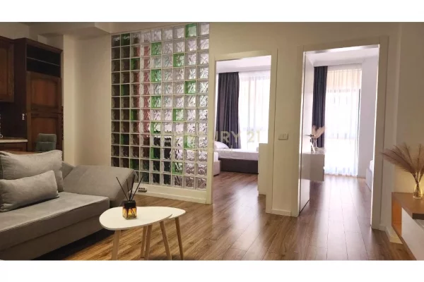 Shtepi me qera 2+1 ne Tirane - 750 Euro