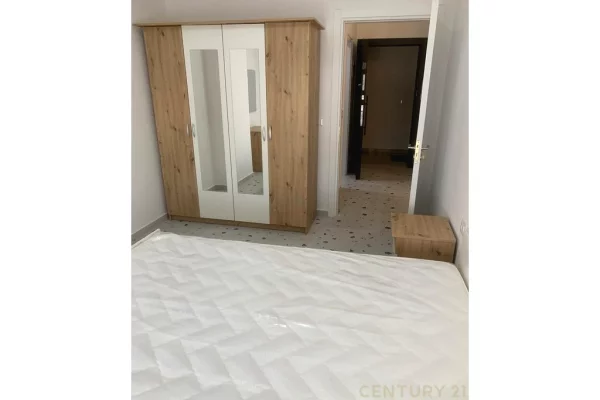 Shtepi me qera Apartament ne Tirane, 1+1, Mobilimi E mobiluar, Pagesa 500  Euro.