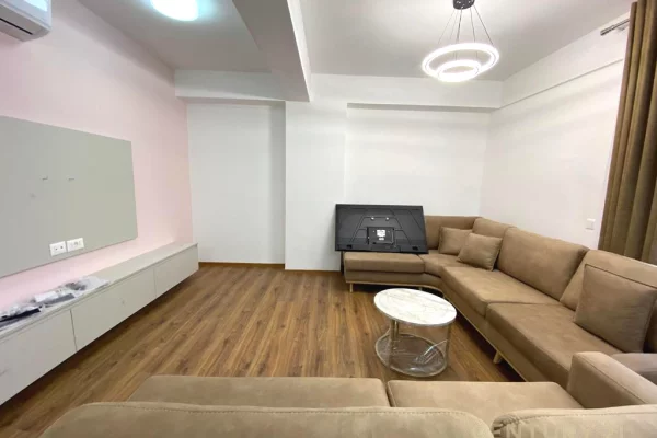 Shtepi me qera Apartament ne Tirane, 2+1, Mobilimi E mobiluar, Pagesa 800  Euro.