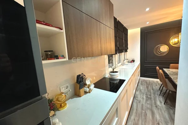 Shtepi me qera Apartament ne Durres, 2+1, Mobilimi Bosh, pa mobiluar, Pagesa 1,300  Euro.