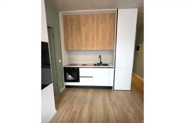 Shtepi me qera Apartament ne Tirane, 1+1, Mobilimi E mobiluar, Pagesa 550  Euro.