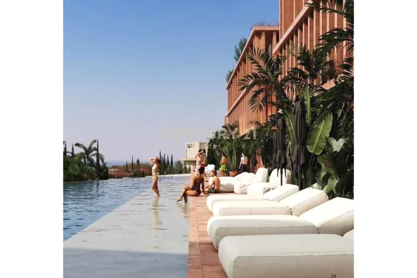 Ambient biznesi ne shitje 5+1 ne Vlore - 1,000 Euro