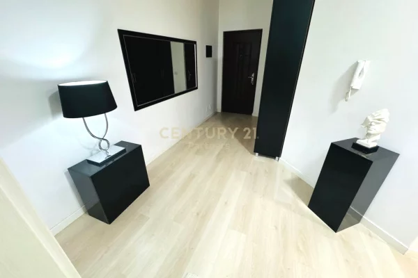 Apartment for sale in Tirana 1+1, Furnished