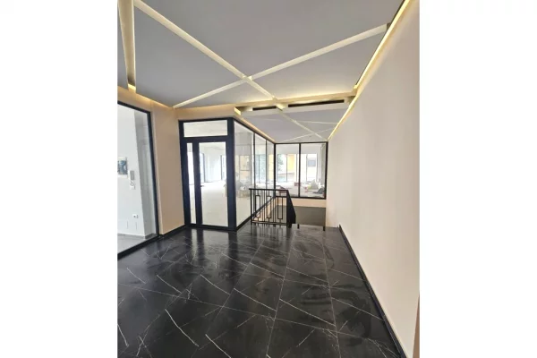 Ambient biznesi me qera 1+1 ne Tirane - 5,000 Euro