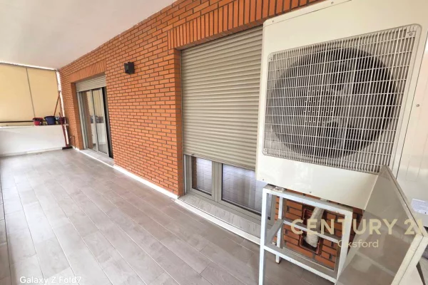 Appartamento in affitto a Tirana 2+1, Arredato