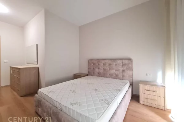 Shtepi me qera Apartament ne Tirane, 1+1, Mobilimi E mobiluar, Pagesa 600  Euro.