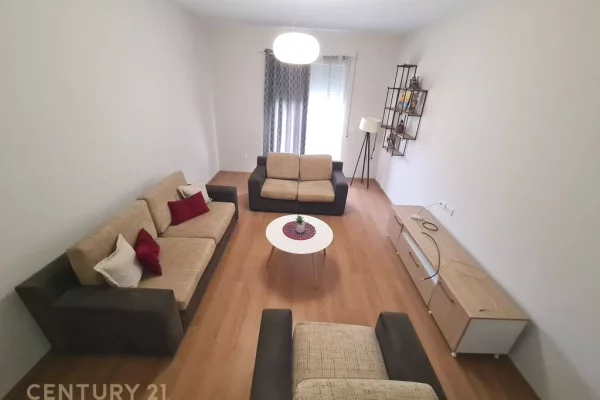 Jepet me qira Apartament 2+1+depo Kompleksi Gener 2
