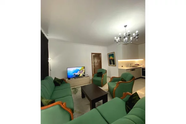 Appartamento in affitto a Tirana 1+1, Arredato