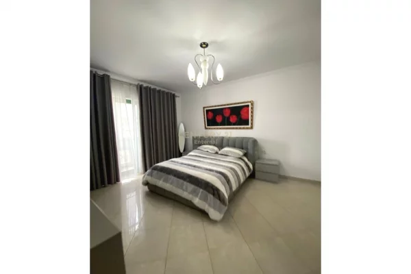 Appartamento in affitto a Tirana 1+1, Arredato