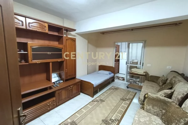 Shtepi me qera Apartament ne Tirane, 2+1, Mobilimi E mobiluar, Pagesa 50,000  Leke.