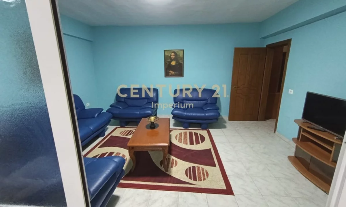 Shtepi me qera Apartament ne Tirane, 2+1, Mobilimi E mobiluar, Pagesa 50,000  Leke.