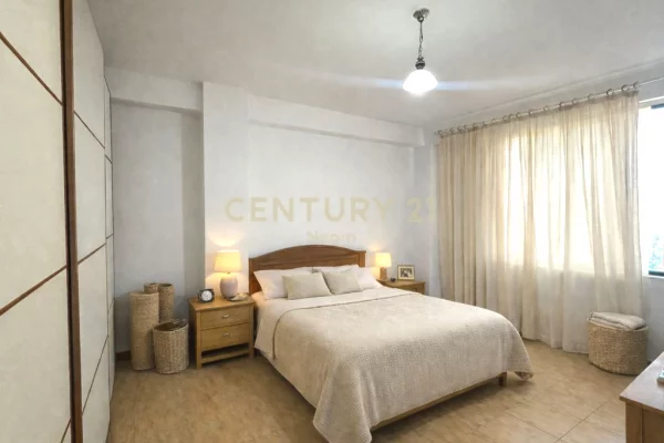 Appartamento in affitto a Tirana 2+1, Arredato