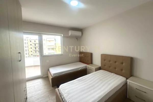 Shtepi me qera Apartament ne Tirane, 2+1, Mobilimi E mobiluar, Pagesa 600  Euro.
