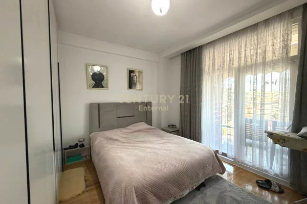 Apartment for sale in Tirana 2+1, Furnished
