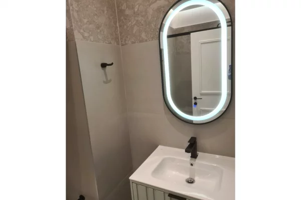 Shtepi me qera Apartament ne Tirane, 1+1, Mobilimi E mobiluar, Pagesa 650  Euro.