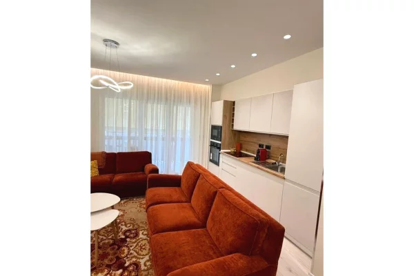 Appartamento in affitto a Tirana 1+1, Arredato