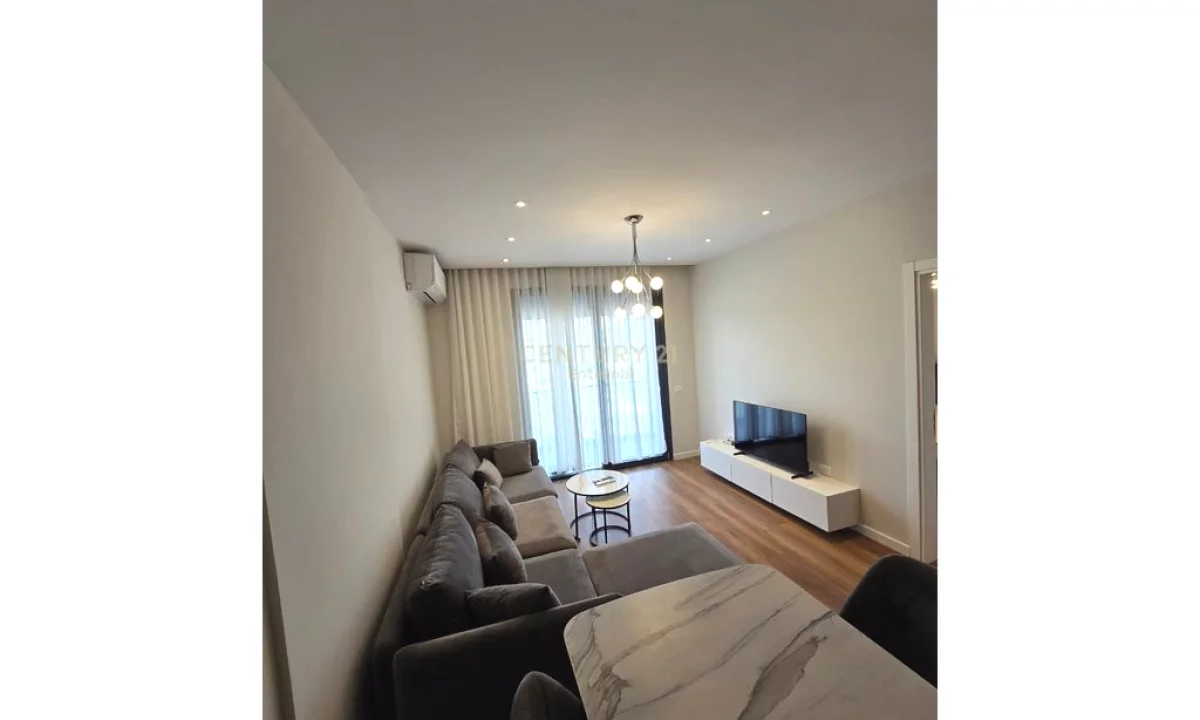 Appartamento in affitto a Tirana 1+1, Arredato