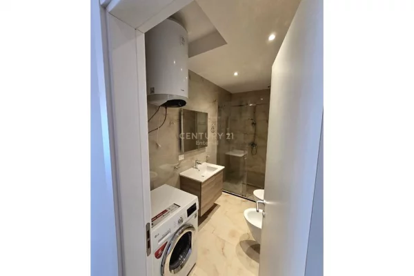 Appartamento in affitto a Tirana 1+1, Arredato