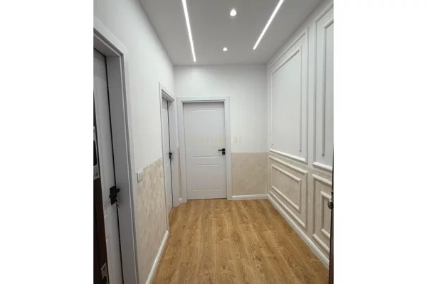 Shtepi ne shitje Apartament ne Tirane, 1+1, Mobilimi E mobiluar, Pagesa 109,000  Euro.