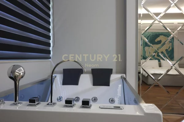 Shtepi ne shitje Apartament ne Tirane, 3+1, Mobilimi E mobiluar, Pagesa 650,000  Euro.