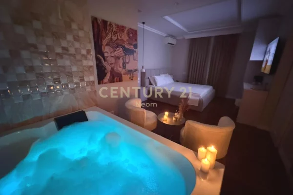 Shtepi ne shitje Apartament ne Tirane, 3+1, Mobilimi E mobiluar, Pagesa 650,000  Euro.