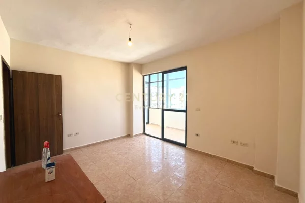 Apartment for sale in Tirana 1+1, Emty