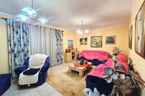 Shtepi ne shitje 3+1 ne Tirane - 337,000 Euro