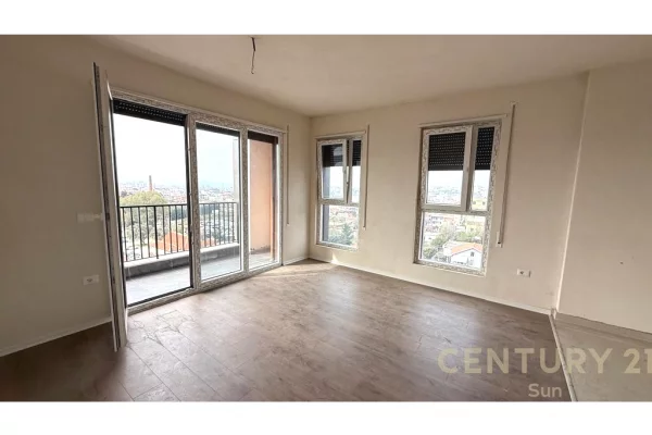 Shtepi ne shitje Apartament ne Tirane, 2+1, Mobilimi Bosh, pa mobiluar, Pagesa 199,785  Euro.