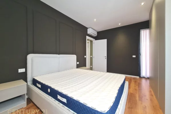 Appartamento in affitto a Tirana 2+1, Arredato