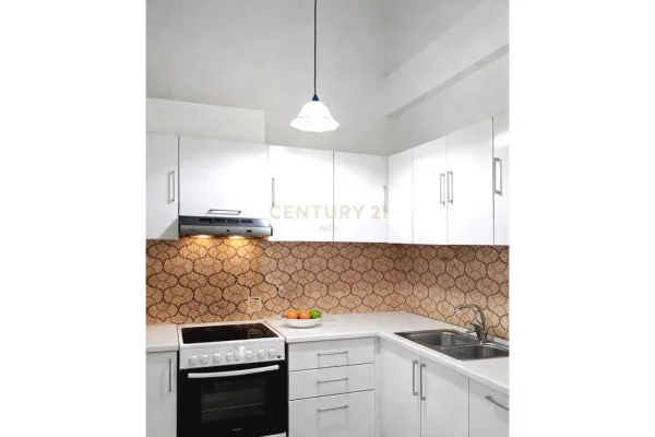 Shtepi ne shitje 1+1 ne Tirane - 87,000 Euro