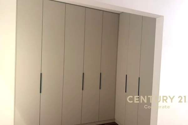 Appartamento in affitto a Tirana 1+1, Arredato