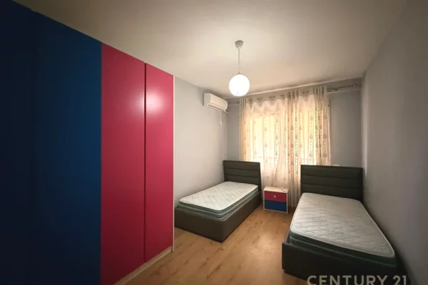 SHESIM APARTAMENT 2+1 PRANE KIKA 2 KOMUNA E PARISIT!