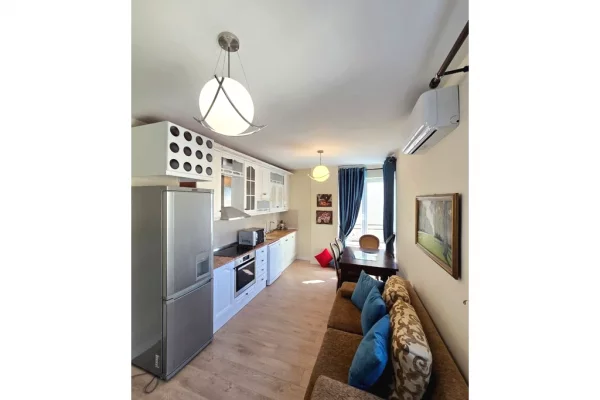 Appartamento in affitto a Tirana 1+1, Arredato