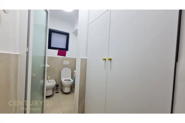 OFROHET PER SHITJE AMBIENT PER ZYRE OSE BANIM-SHESHI WILLSON!