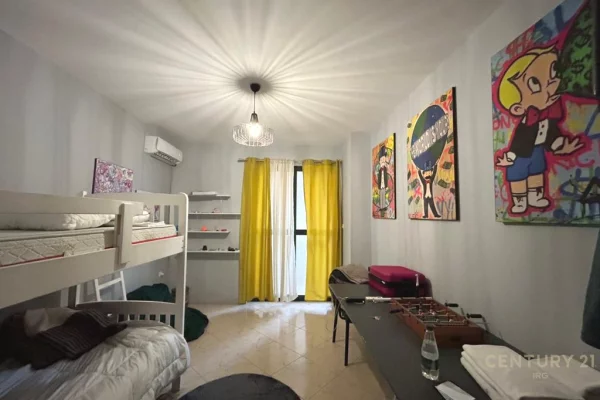 Apartment for sale in Tirana 3+1, Emty