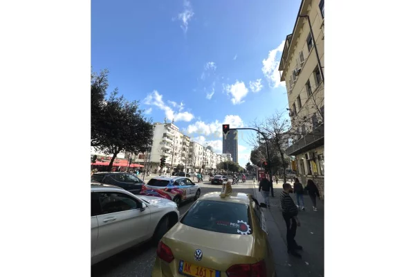 House for Sale 2+1 in Tirana - 300,000 Euro