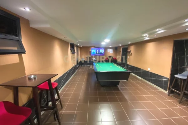 Shitet Biznes Sheshi Wilson