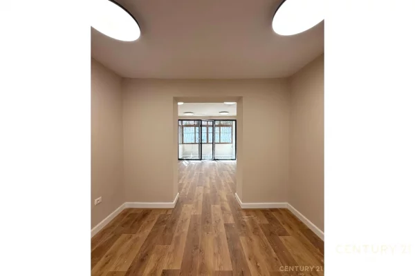 Apartment for sale in Tirana 2+1, Emty