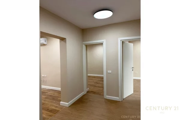 Apartment for sale in Tirana 2+1, Emty