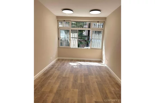 Apartment for sale in Tirana 2+1, Emty
