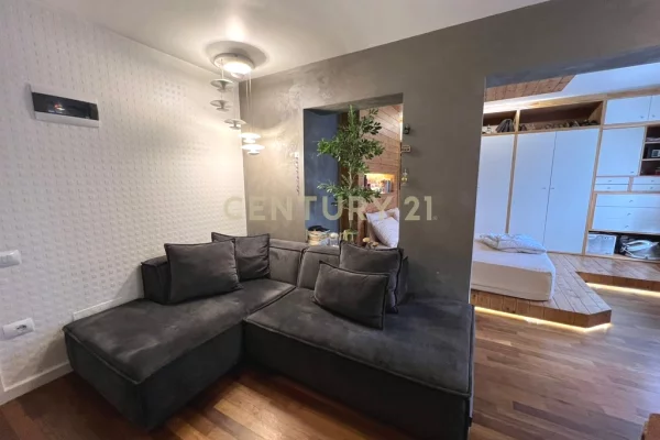 Apartment for sale in Tirana 1+1, Furnished
