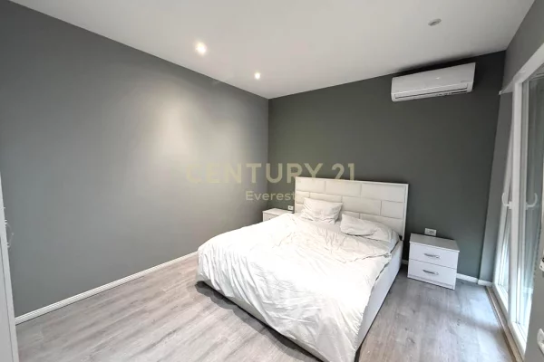 Shtepi me qera Apartament ne Tirane, 1+1, Mobilimi E mobiluar, Pagesa 400  Euro.