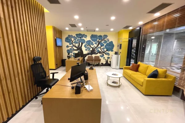 Ambient komercial 40m2 ne Qendren Tregtare ETC!!