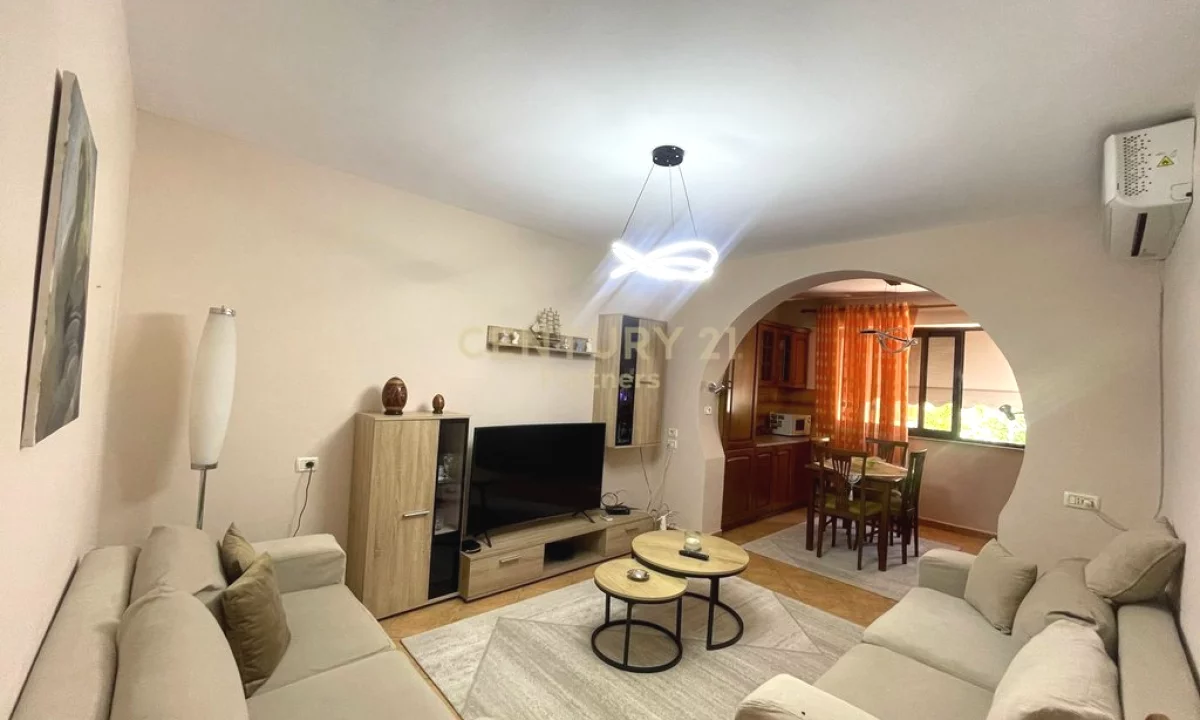 Shtepi me qera Apartament ne Tirane, 2+1, Mobilimi E mobiluar, Pagesa 650  Euro.