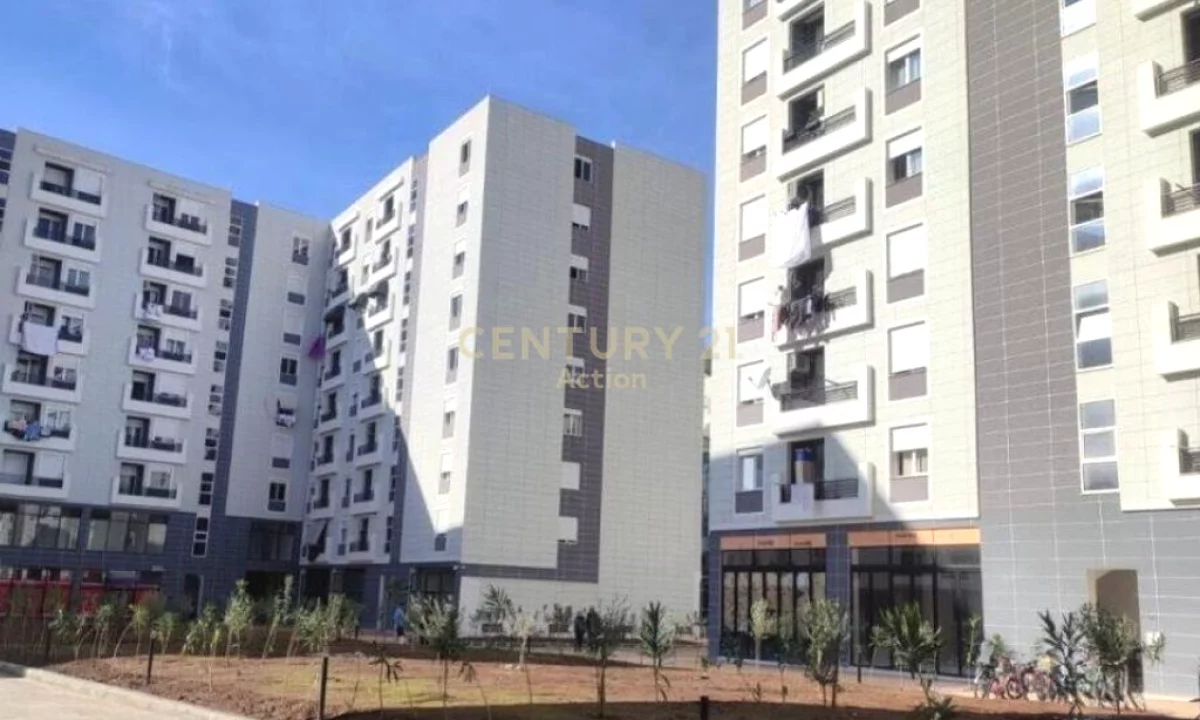 Appartamento in affitto a Tirana 2+1, Arredato